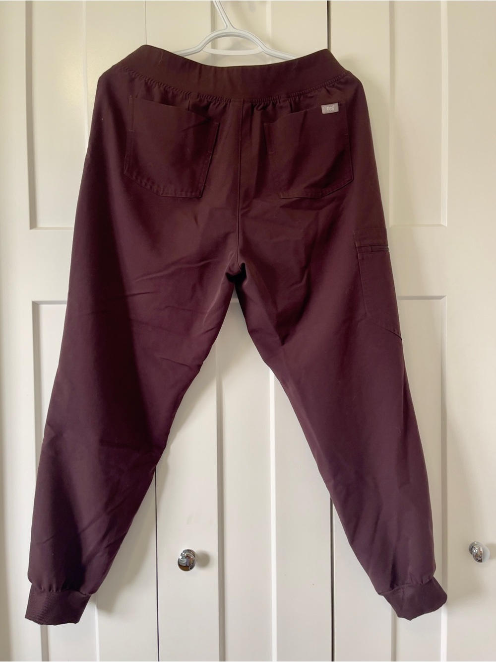 Figs Espresso Scrub Pants - Picture 2 of 3